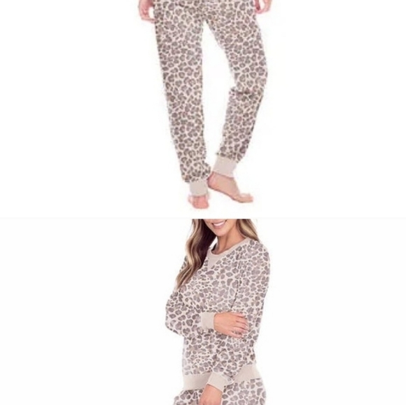 HONEYDEW Comfy Leopard Lounge Set - Picture 2 of 7